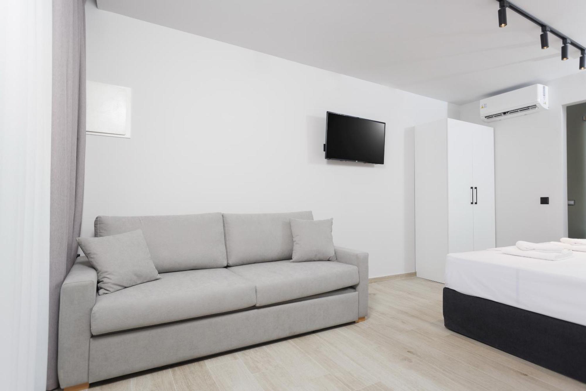 Rigas Boutique Rooms Pefkochori Exterior photo
