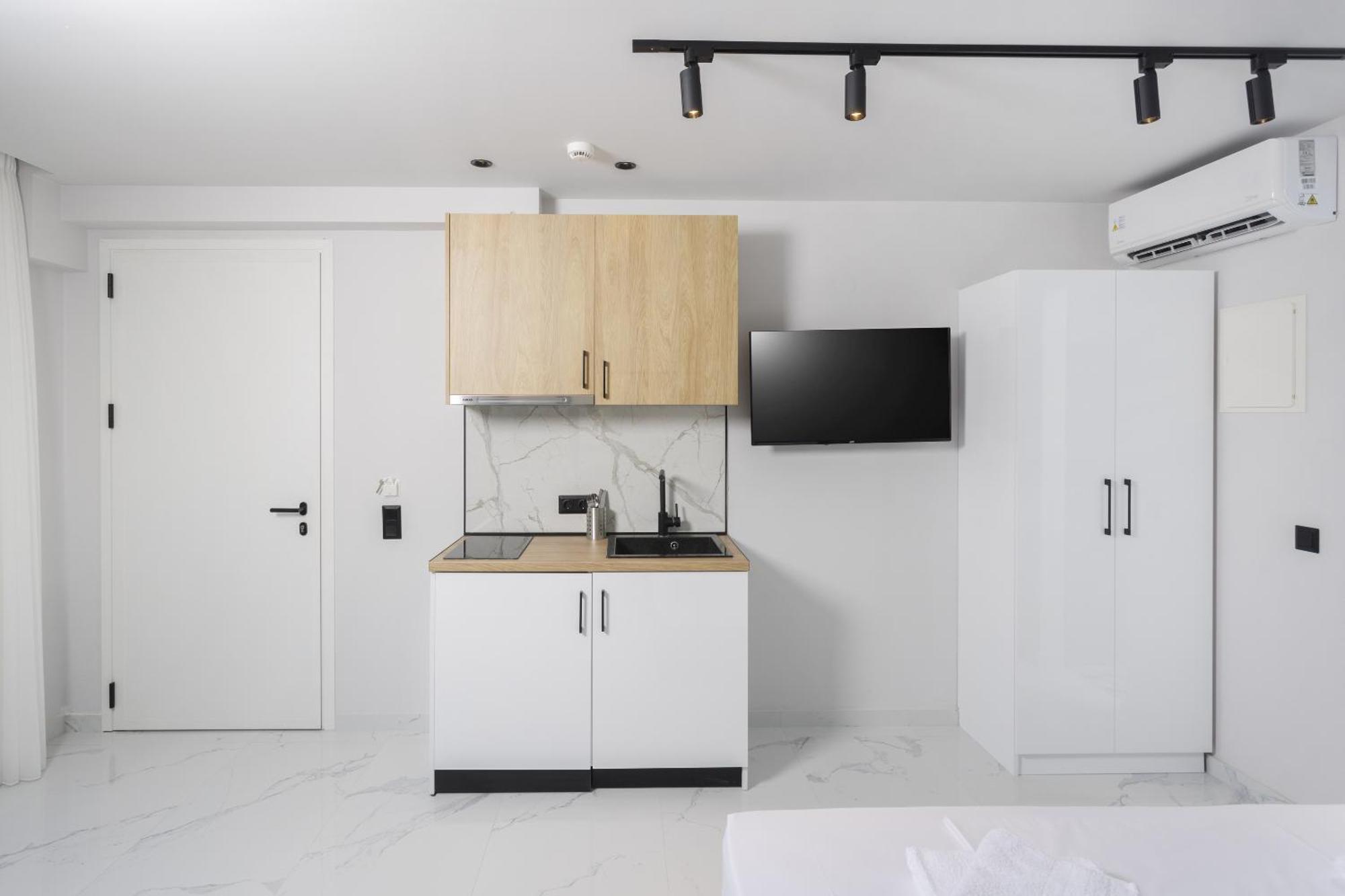 Rigas Boutique Rooms Pefkochori Exterior photo