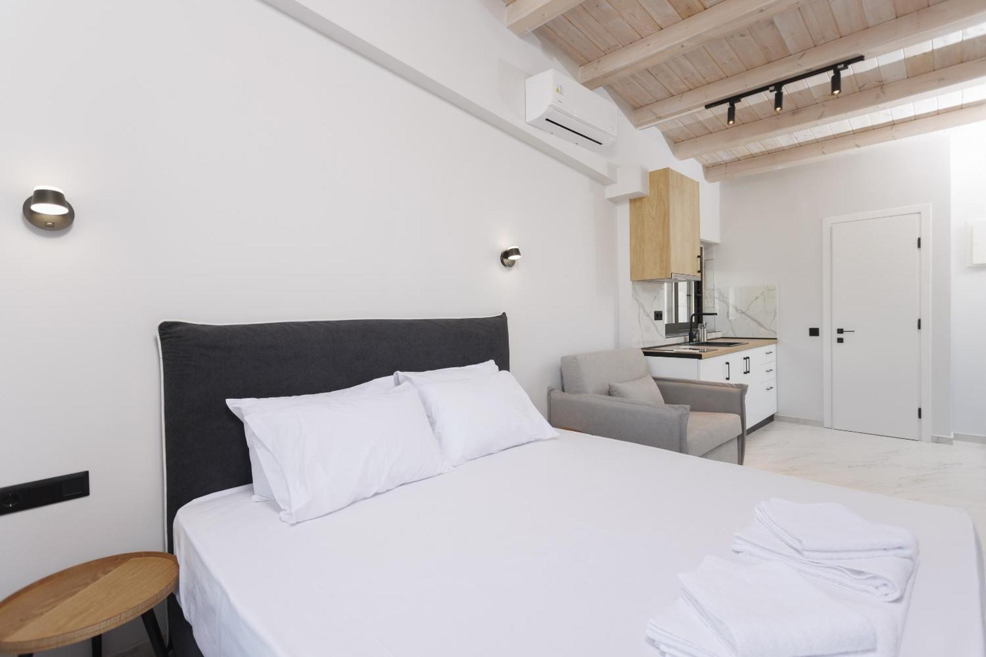 Rigas Boutique Rooms Pefkochori Exterior photo