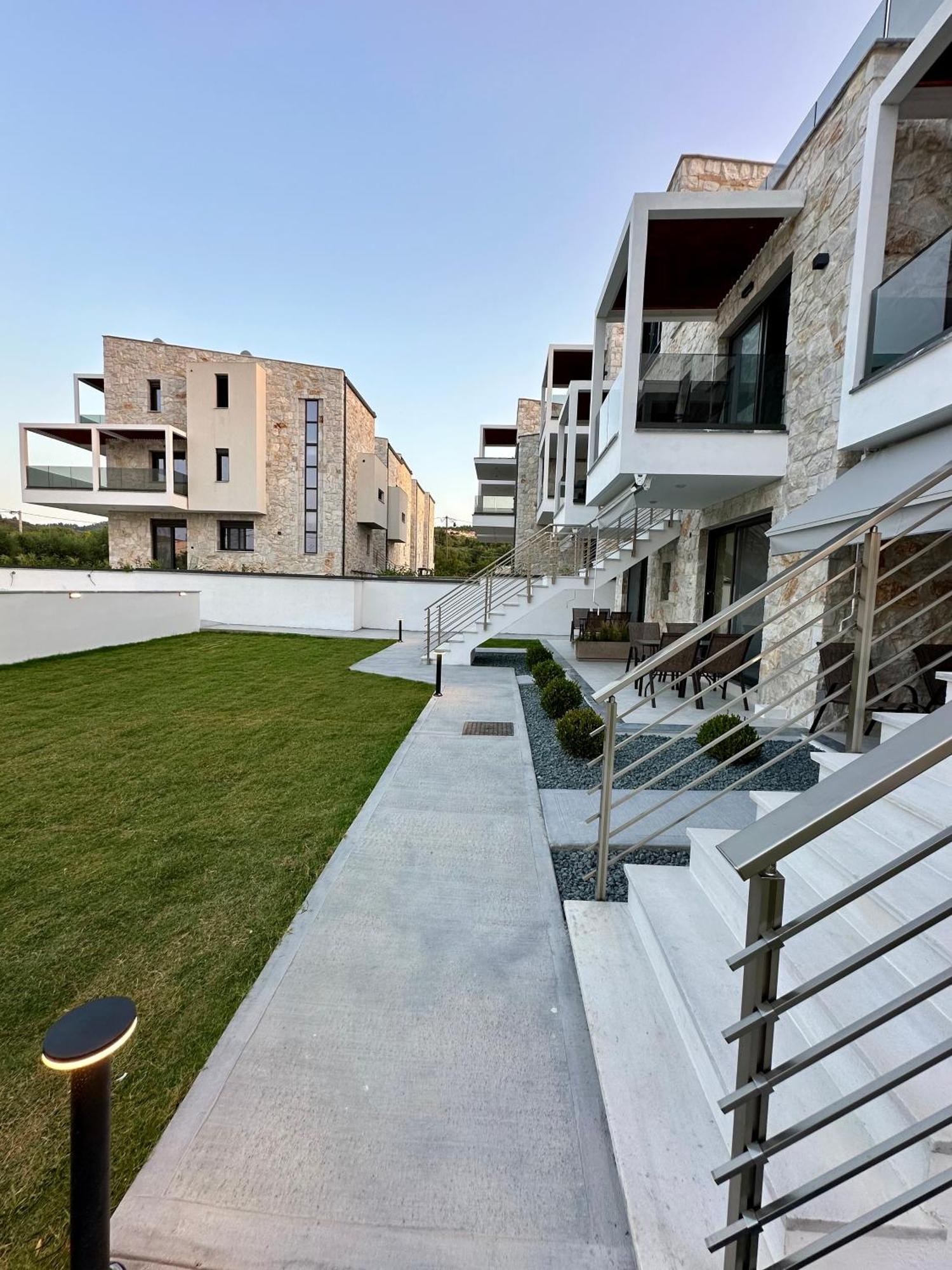 Rigas Boutique Rooms Pefkochori Exterior photo